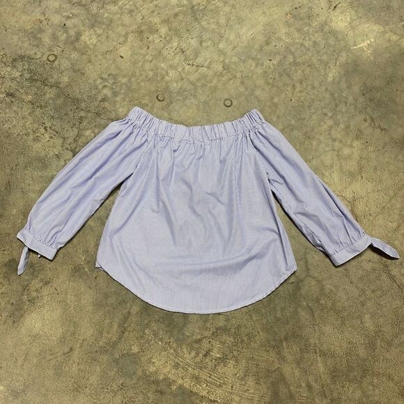 Style House Embroidery Off shoulder Blue top Size Medium NWOT - Picture 4 of 7